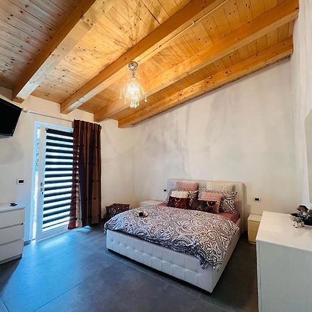 Appartamento Casa Feby Aosta Esterno foto